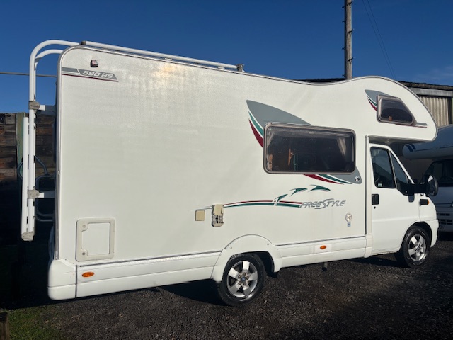 Swift Freestyle 590RS