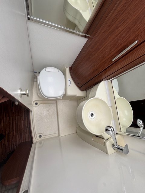 Hymer B674SL Al-Ko Chassis