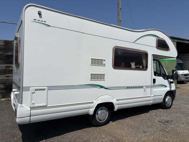 Bessacarr E445