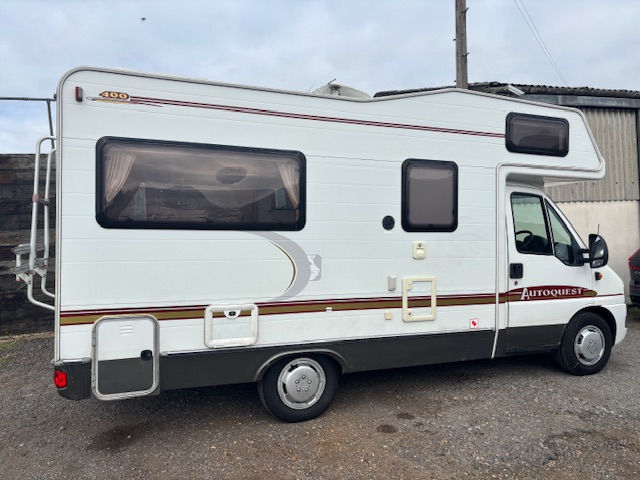 Elddis Autoquest 400