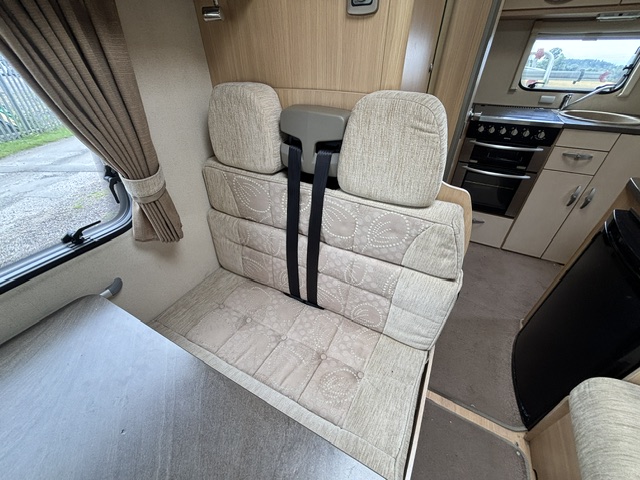 Bessacarr E435