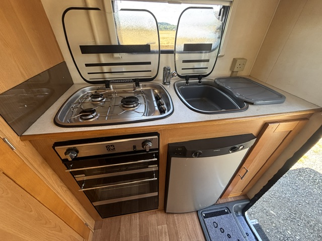 Elddis Sunseeker 130