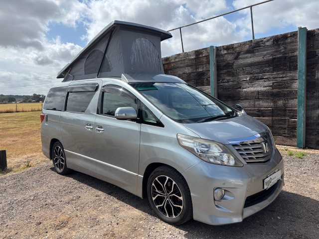 2008 Toyota Alphard Northstar