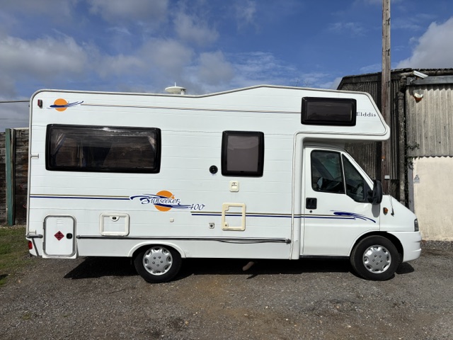Elddis Sunseeker 400