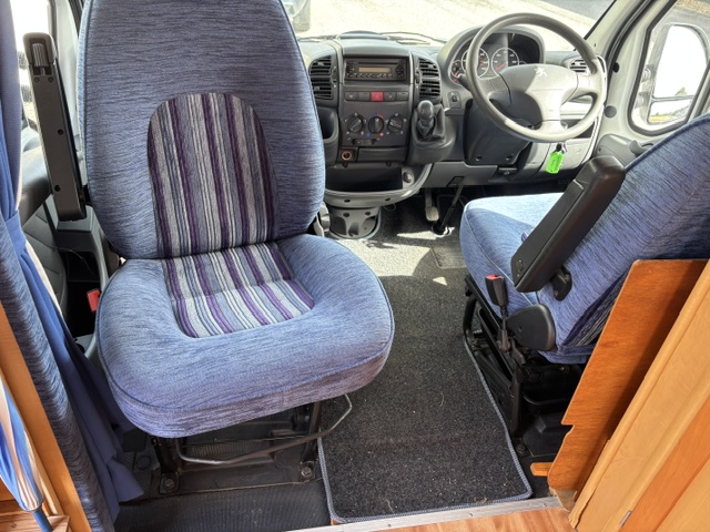 Elddis Sunseeker 400